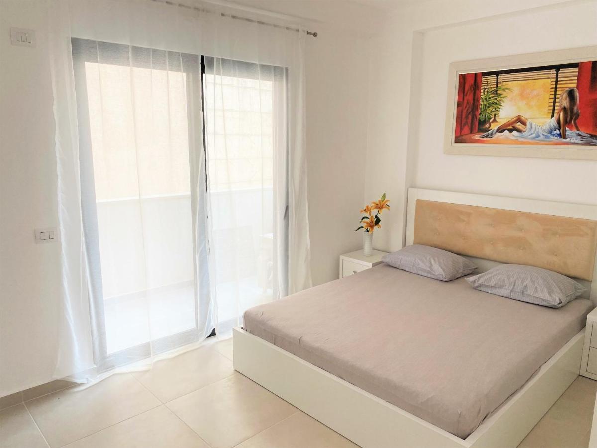 Sea View Apartment Elite2 Sarandë Exterior foto